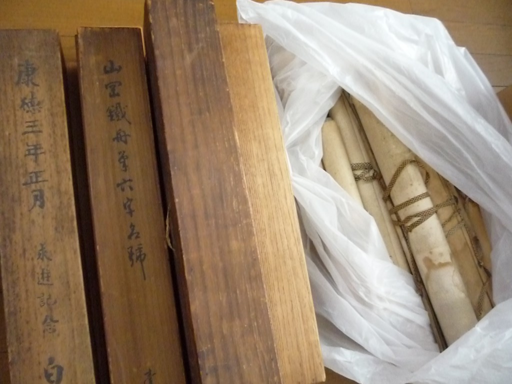 掛軸買取/骨董品買取/茶道具買取/箕面市　池田市　豊中市　川西市　豊能町　能勢町のお客様