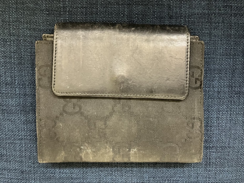 グッチ買取/おたからや箕面店/ブランド買取/手帳カバー買取/箕面市/池田市/豊中市のお客様