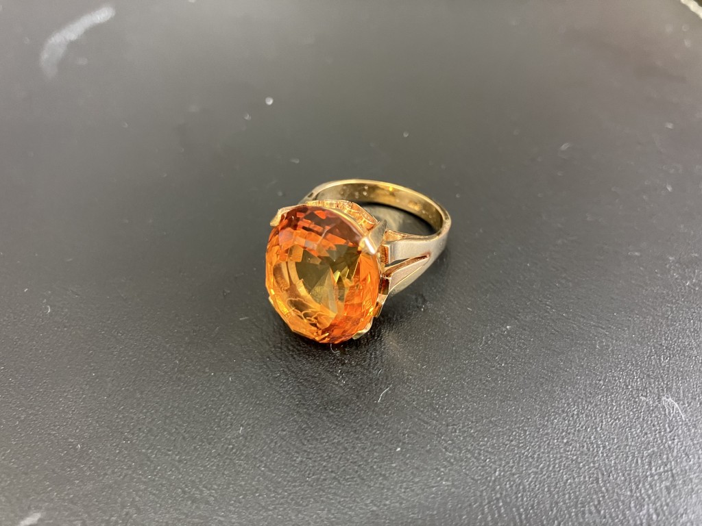 金買取/おたからや箕面店/プラチナ買取/ダイヤ買取/遺品整理/箕面市/池田市/豊中市のお客様