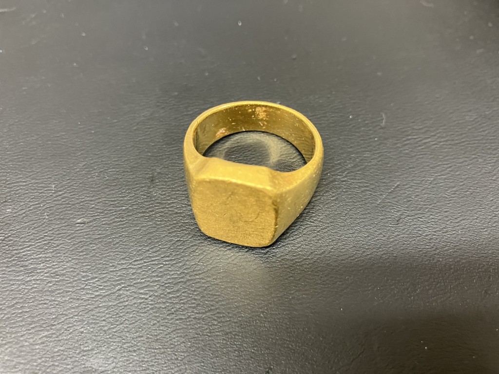 金買取/おたからや箕面店/プラチナ買取/ダイヤ買取/遺品整理/箕面市/池田市/豊中市のお客様