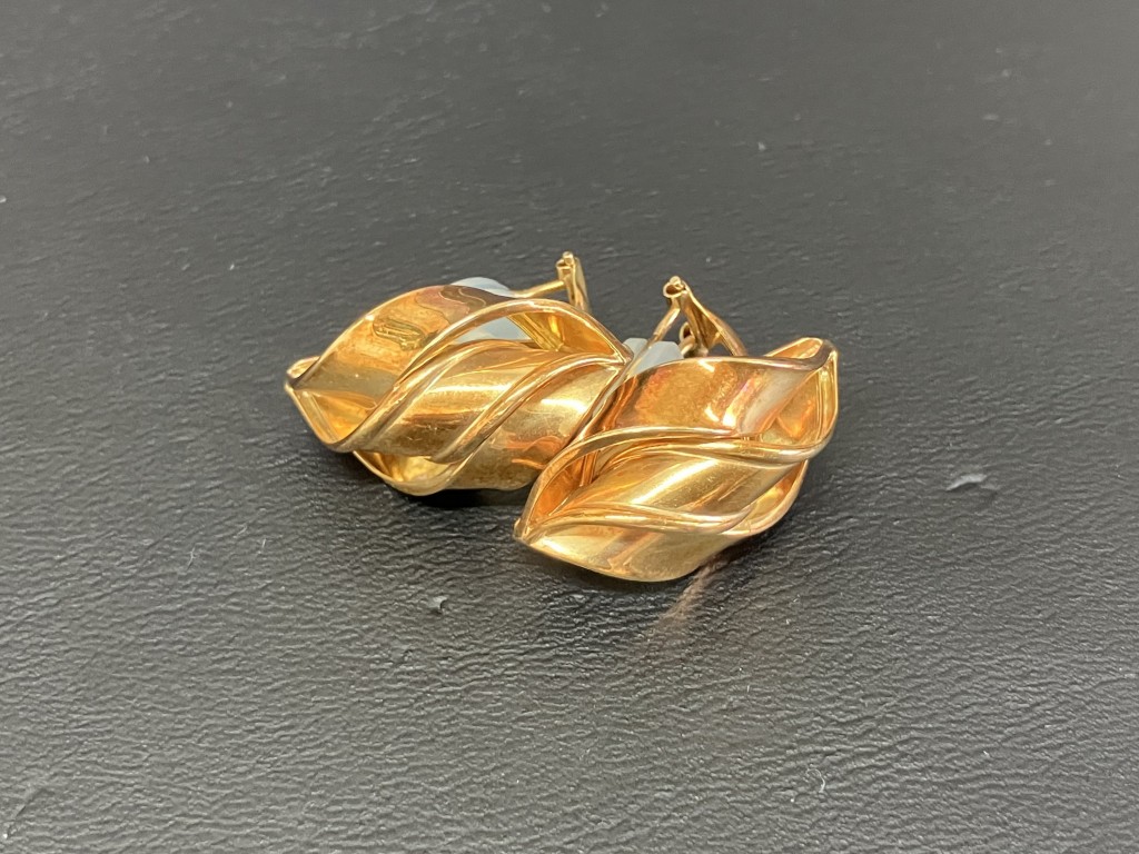 金買取/おたからや箕面店/プラチナ買取/ダイヤモンド買取/遺品整理/箕面市/池田市のお客様