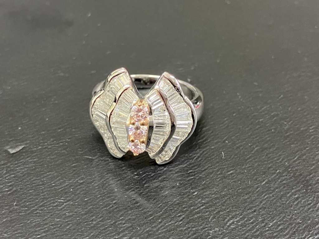 ダイヤ買取/おたからや箕面店/金買取/プラチナ買取/遺品整理/箕面市/池田市/豊中市のお客様