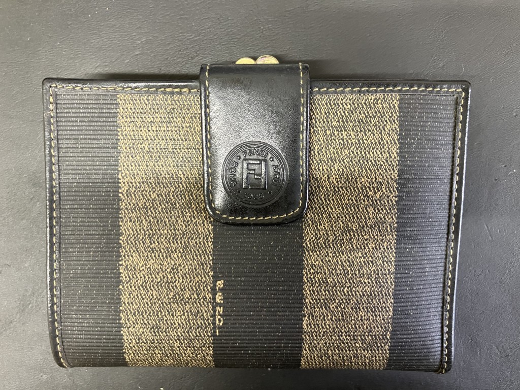 フェンディ買取/おたからや箕面店/ブランド買取/財布買取/箕面市/池田市/豊中市のお客様