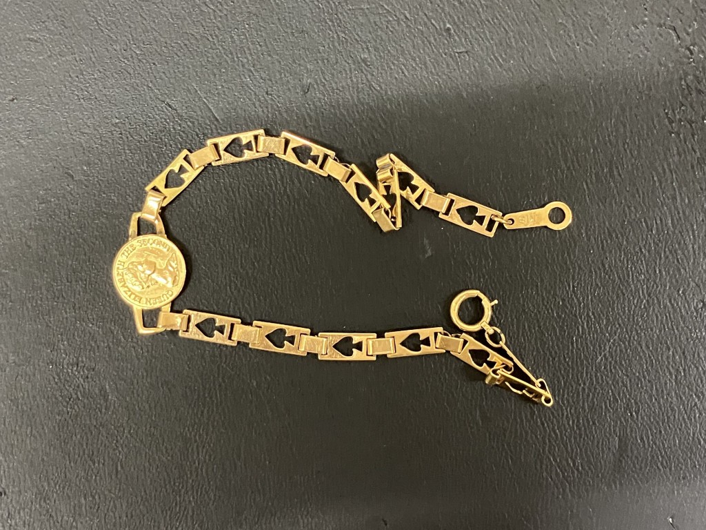 金買取/おたからや箕面店/プラチナ買取/ブレスレット買取/箕面市/池田市/豊中市のお客様