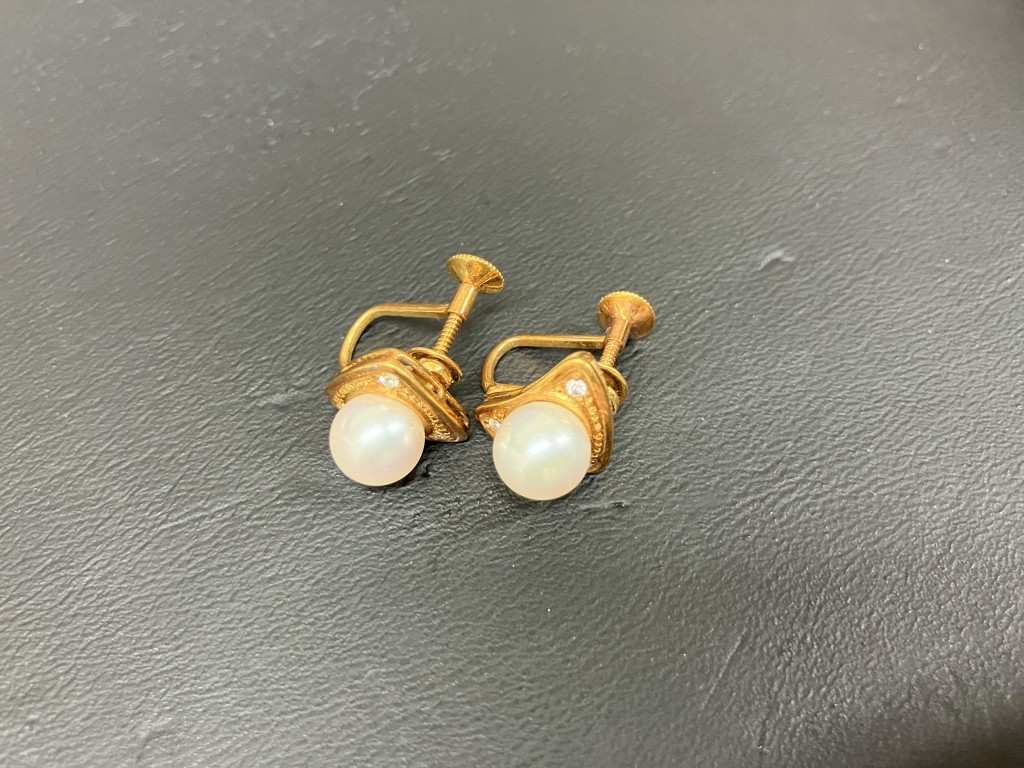 金買取/おたからや箕面店/プラチナ買取/イヤリング買取/遺品整理/箕面市/池田市/豊中市のお客様