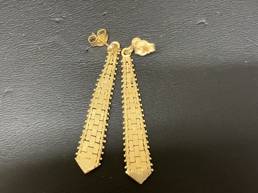金買取/おたからや箕面店/プラチナ買取/ダイヤ買取/ピアス買取/箕面市/池田市/豊中市のお客様